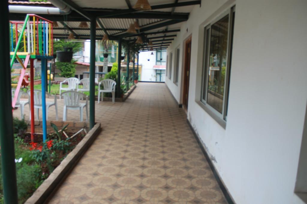 Hotel Sapphire Grand Ooty Esterno foto